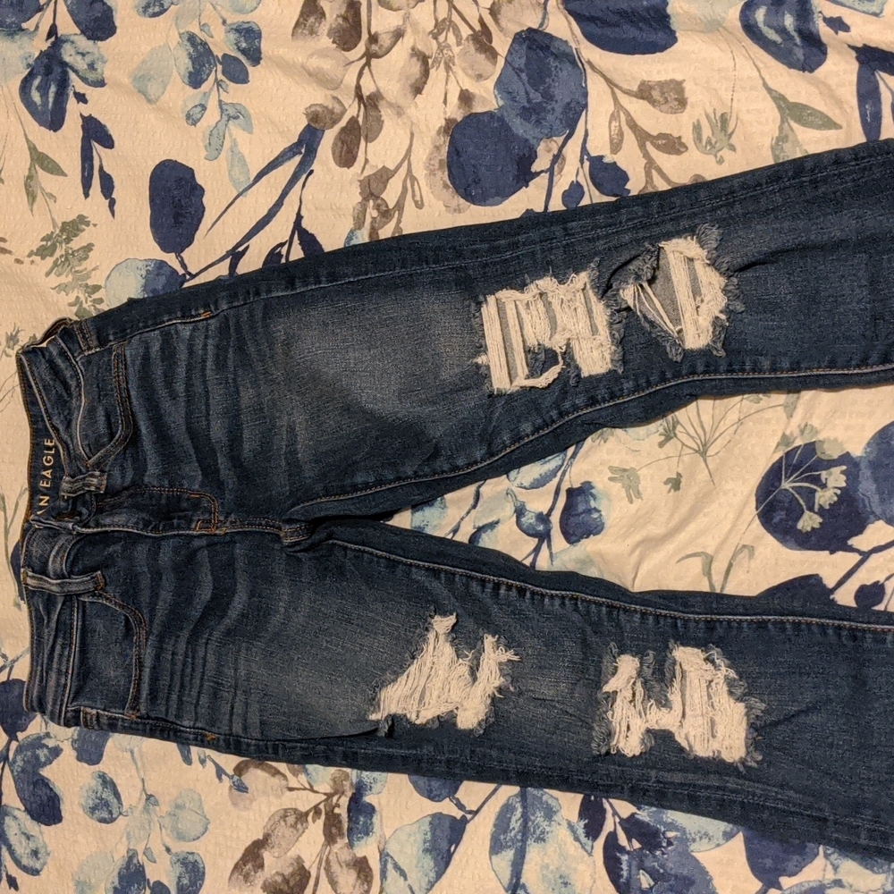 AE Women's Ripped Jeggins - Picture 2 of 5